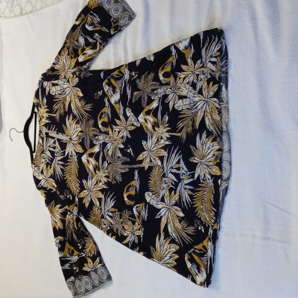 Dress - Picture 4 of 5
